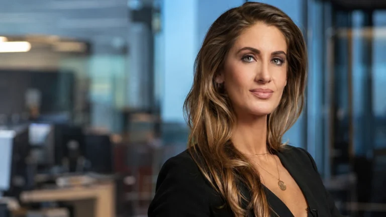 Bianca Nobilo Net Worth, Career, Salary & Biography bianca nobilo net worth