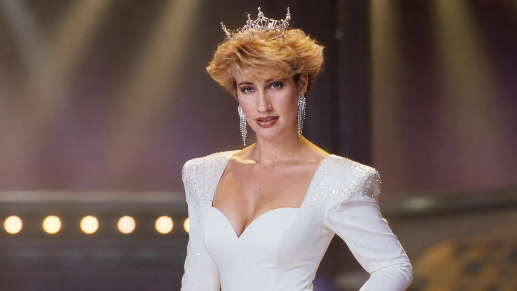 Early Life and Pageant Background - kim gravel net worth