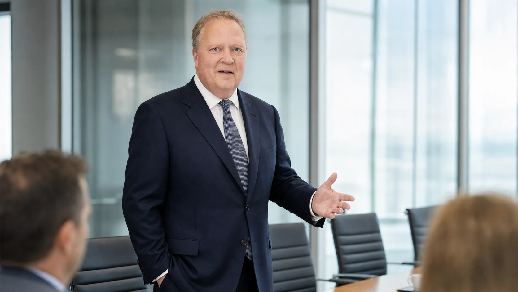 Becoming P&G’s Chief Executive - jon moeller and chris hemsworth