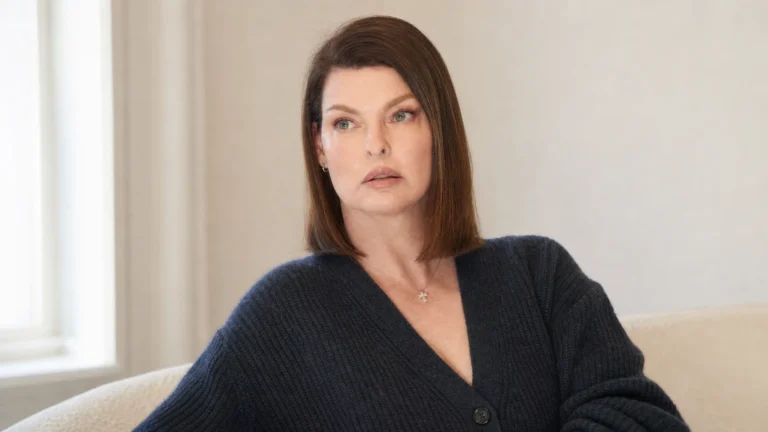 Linda Evangelista CoolSculpting Photos: Full Story Linda Evangelista Coolsculpting Photos