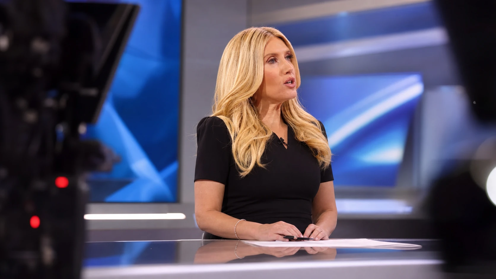 Current work on Newsmax - bianca de la garza net worth