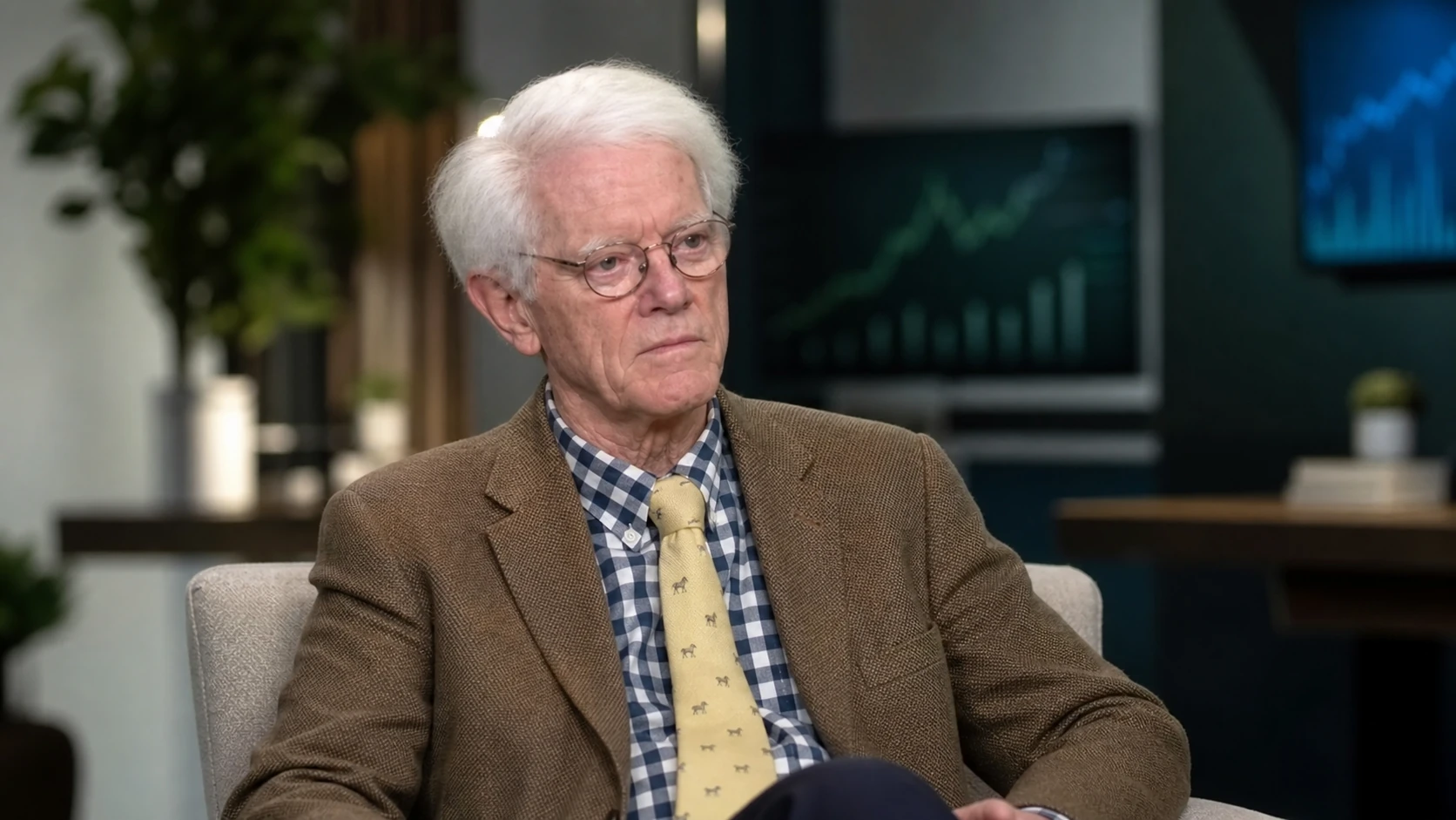 Who Is Peter Lynch? - safra catz and peter lynch